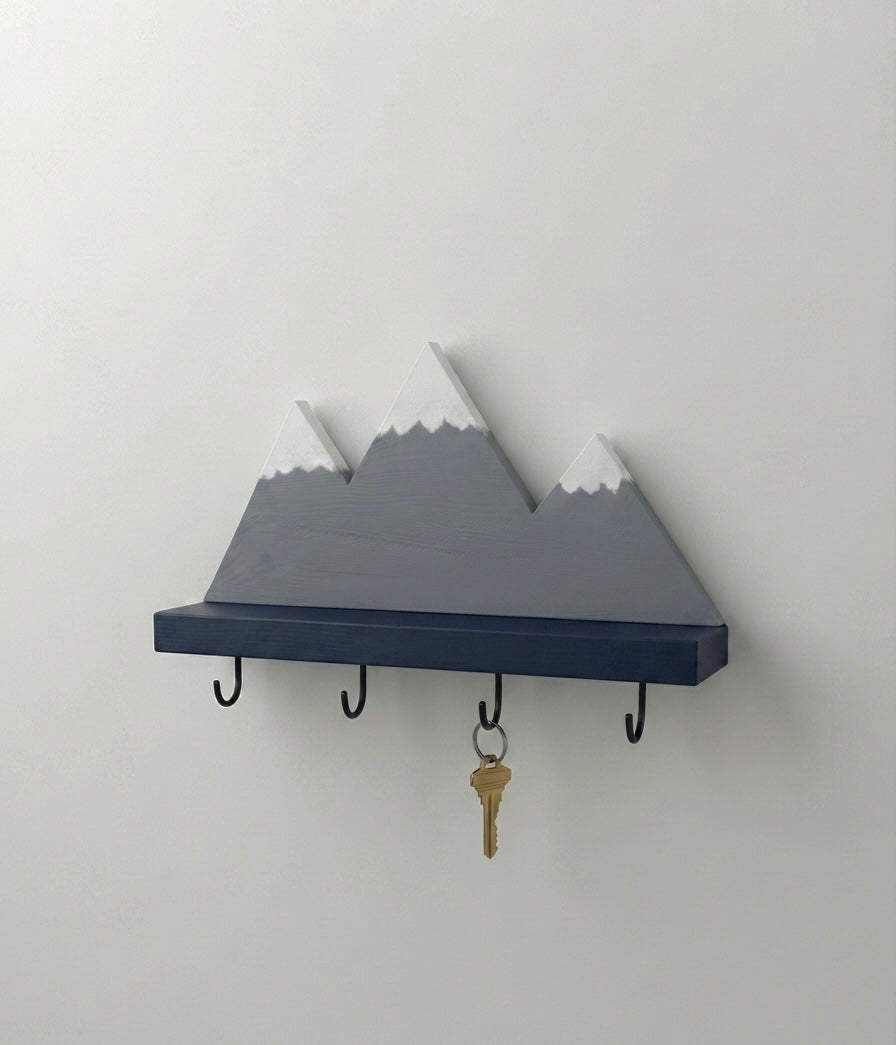 Snow Peak Artisan Shelf & Key Gallery 🏔️